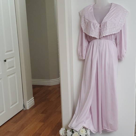 Vintage eyelet penoir set S/M 34-35 bust - Picture 2 of 7